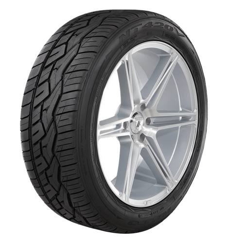 NITTO NT420V 265/40R22 106V ALL SEASON TIRE