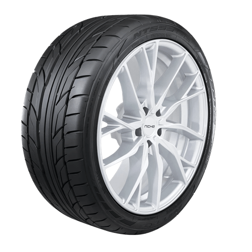 NITTO NT555 G2 255/35ZR20 97W COMPETITION TIRE