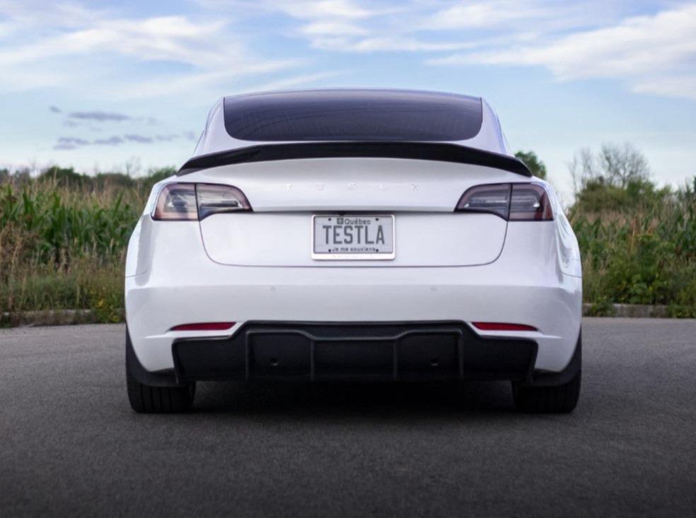 Carbon-Fiber-Body-Kit-for-Tesla-Model-3.jpg
